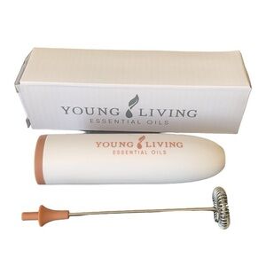 Young Living Handheld Milk Frother Battery Operated NIB